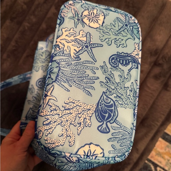 Lug Nibble lunch bag with adjustable strap - Picture 3 of 6